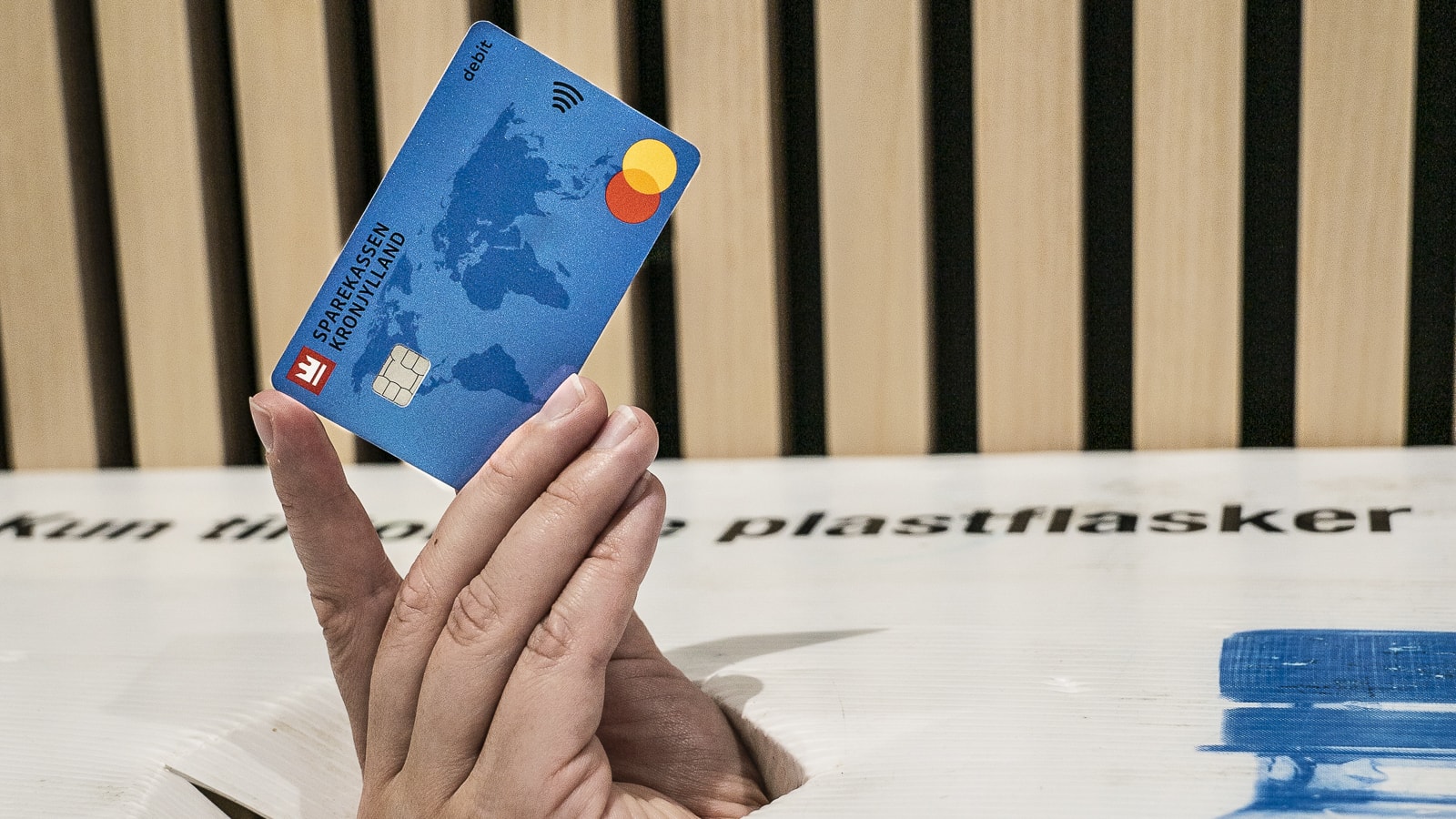 Mastercard Standard Debit i genbrugsplast